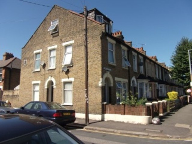  Image of 4 bedroom End of Terrace for sale in Farmer Road London E10 at Farmer Road  Leyton, E10 5DH