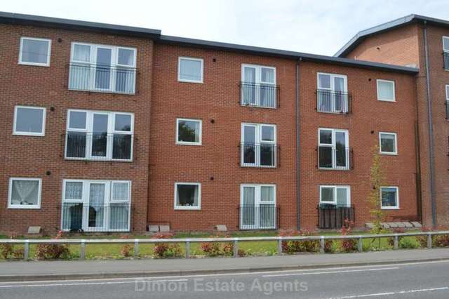  Image of 2 bedroom Flat for sale in Fawn Close Gosport PO13 at Fawn Close Rowner Gosport, PO13 8NG
