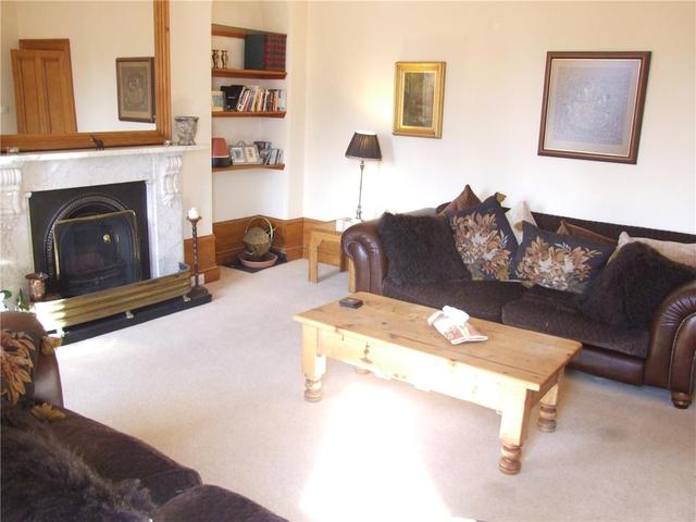  Image of 3 bedroom Flat to rent in Ferryhill Place Aberdeen AB11 at Ferryhill Aberdeen Aberdeen, AB11 7SE