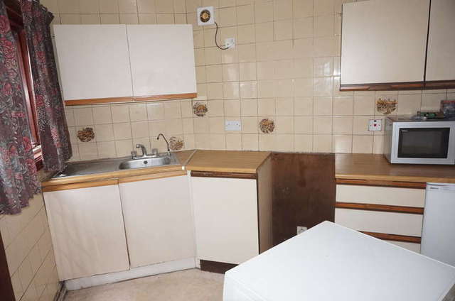  Image of 1 bedroom Flat for sale in Kirkland Kendal LA9 at Kendal Cumbria, LA9 5AF