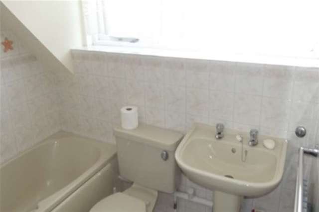  Image of 1 bedroom Flat to rent in Forest View Southampton SO14 at Southampton, SO14 2BZ
