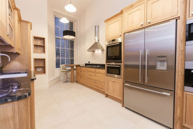  Image of 4 bedroom Flat to rent in Forres Street Edinburgh EH3 at New Town Edinburgh Edinburgh, EH3 6BJ