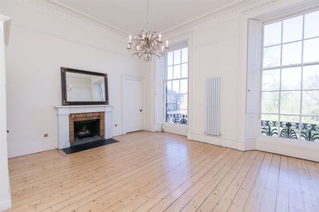  Image of 4 bedroom Flat to rent in Forres Street Edinburgh EH3 at New Town Edinburgh Edinburgh, EH3 6BJ