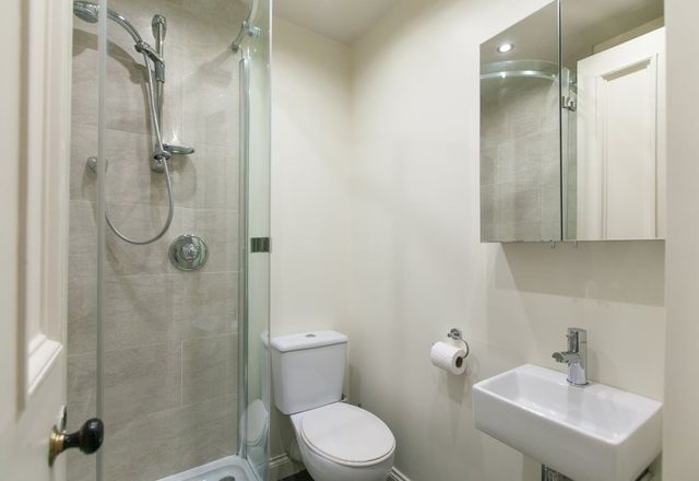  Image of 4 bedroom Flat to rent in Forres Street Edinburgh EH3 at New Town Edinburgh Edinburgh, EH3 6BJ