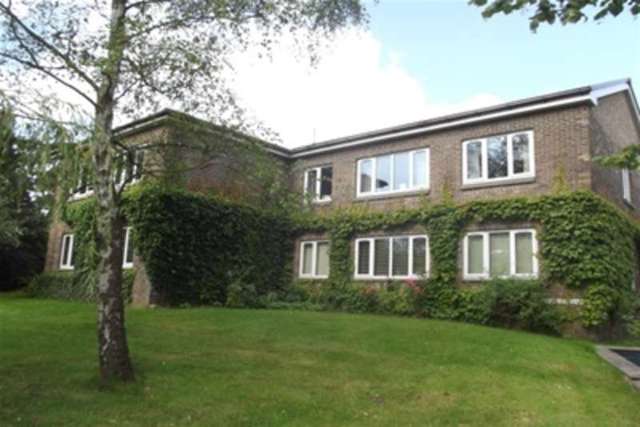  Image of 1 bedroom Flat to rent in Mains Court Framwellgate Moor Durham DH1 at Durham, DH1 5EY