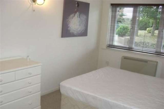  Image of 1 bedroom Flat to rent in Mains Court Framwellgate Moor Durham DH1 at Durham, DH1 5EY