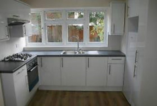  Image of 4 bedroom Maisonette to rent in Freemasons Road London E16 at FREEMASON ROAD  CANNING TOWN, E16 3NA