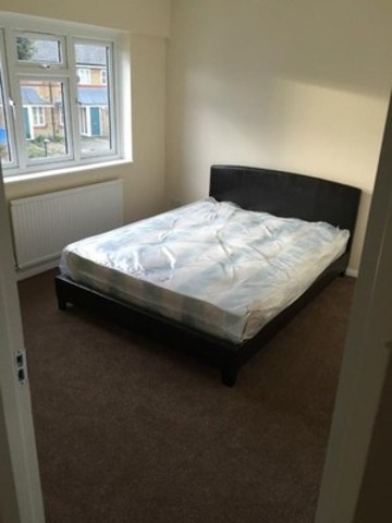  Image of 4 bedroom Maisonette to rent in Freemasons Road London E16 at FREEMASON ROAD  CANNING TOWN, E16 3NA