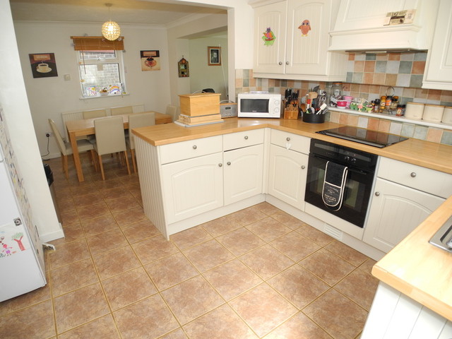  Image of 3 bedroom Detached house for sale in Gale Close Hales Norwich NR14 at Gale Close Hales Norwich, NR14 6SN