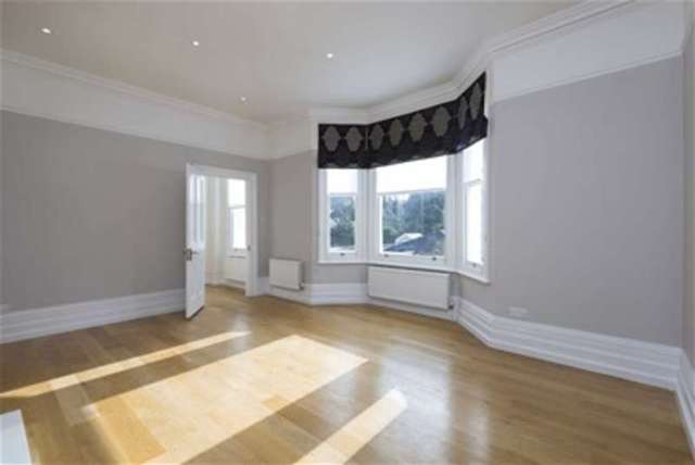  Image of 4 bedroom Detached house to rent in Garden Road London NW8 at London, NW8 9PS