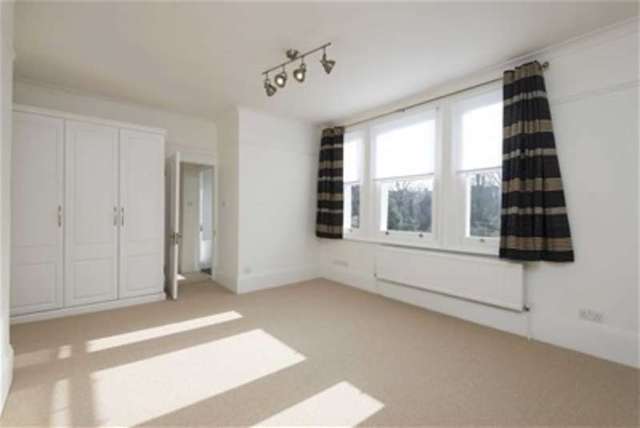  Image of 4 bedroom Detached house to rent in Garden Road London NW8 at London, NW8 9PS