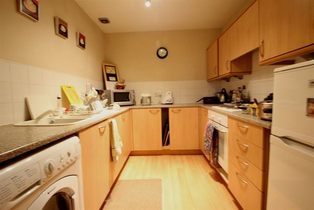  Image of 1 bedroom Flat to rent in Garnethill Street Glasgow G3 at Garnethill Glasgow Glasgow, G3 6QD