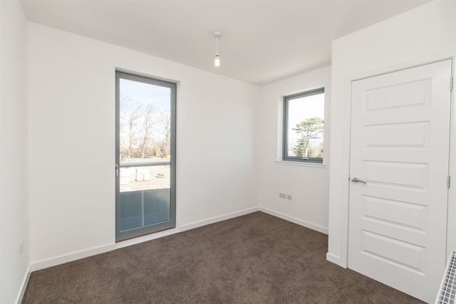  Image of 2 bedroom Flat to rent in Garvald Street Edinburgh EH16 at Kaimes Edinburgh Edinburgh, EH16 6FB