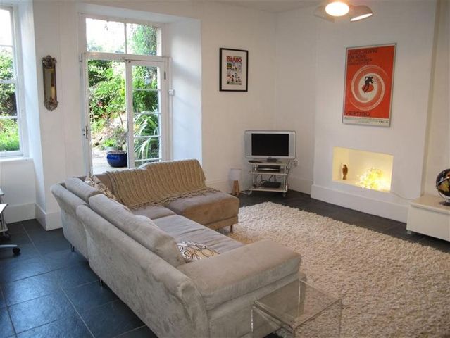  Image of 1 bedroom Flat to rent in Gayfield Square Edinburgh EH1 at Broughton Edinburgh Edinburgh, EH1 3NX