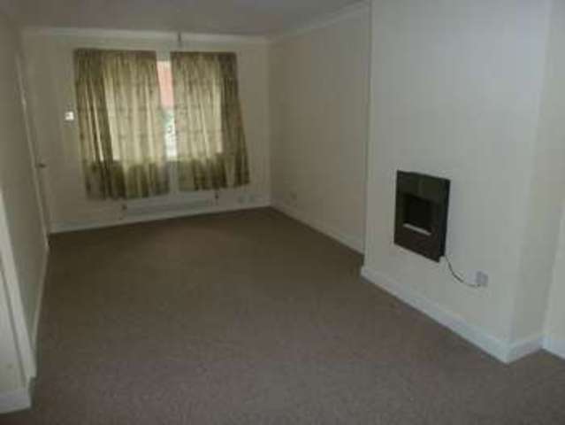 Image of 3 bedroom Property to rent in Genners Lane Northfield Birmingham B31 at Genners Lane Northfield Birmingham, B31 1EP