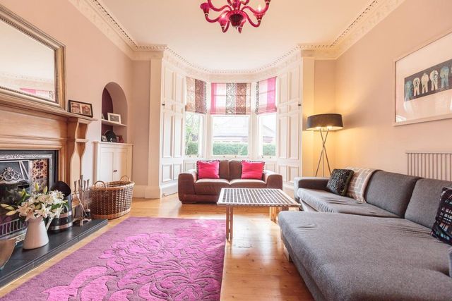  Image of 5 bedroom Detached house to rent in Golf Course Road Bonnyrigg EH19 at Bonnyrigg MidLothian MidLothian, EH19 2EZ