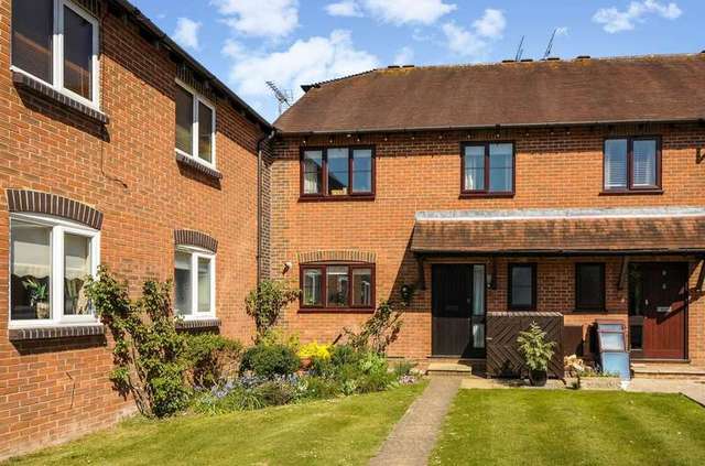  Image of 3 bedroom Semi-Detached house for sale in Graffham Close Chichester PO19 at Chichester, PO19 5AW