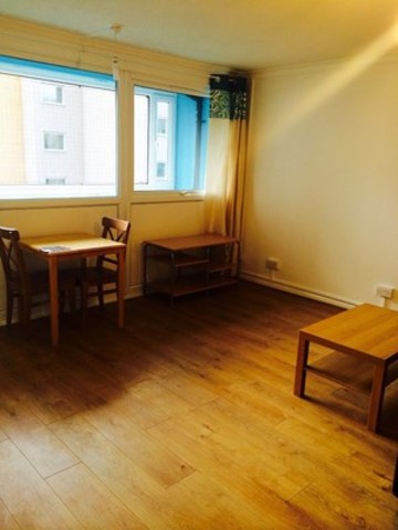  Image of 1 bedroom Flat to rent in Wellington Way London E3 at GRAFTON HOUSE WELLINGTON WAY BOW, E3 4UE