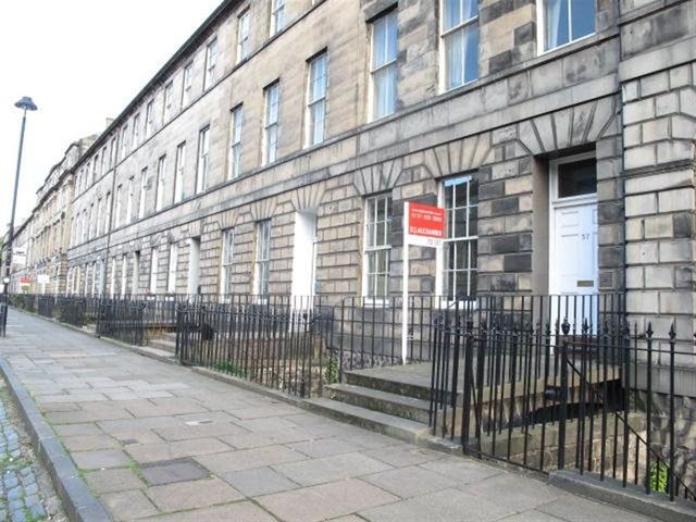  Image of 1 bedroom Flat to rent in Great King Street Edinburgh EH3 at New Town Edinburgh Edinburgh, EH3 6QR