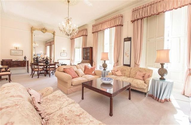  Image of 1 bedroom Flat to rent in Great King Street Edinburgh EH3 at New Town Edinburgh Edinburgh, EH3 6QY