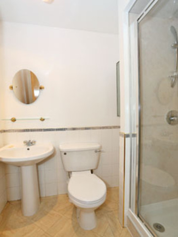  Image of 2 bedroom Flat to rent in Cuparstone Place Great Western Road Aberdeen AB10 at City Centre Aberdeen Aberdeen, AB10 6PW