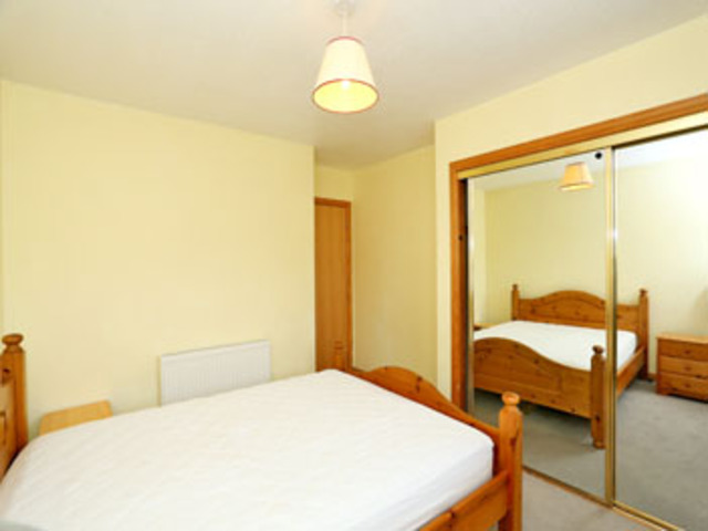  Image of 2 bedroom Flat to rent in Cuparstone Place Great Western Road Aberdeen AB10 at City Centre Aberdeen Aberdeen, AB10 6PW