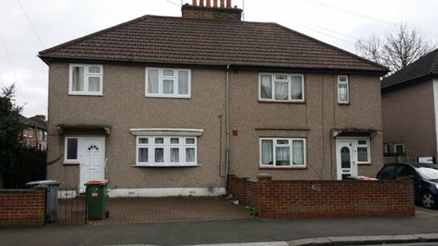  Image of 3 bedroom End of Terrace for sale in Greatfield Avenue London E6 at GREATFIELD AVE  EAST HAM, E6 3RU