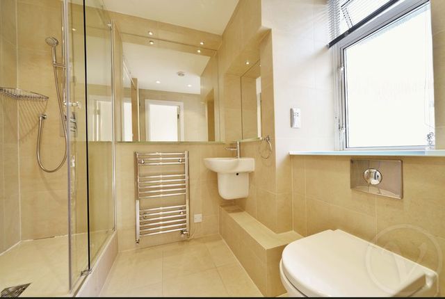  Image of 2 bedroom Flat to rent in Hallam Street London W1W at Hallam Street Great Portland Street Regent