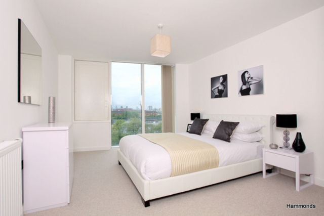 Image of 1 bedroom Apartment to rent in High Street London E15 at Halo Tower High Street Stratford, E15 2FW