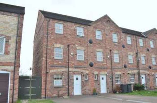  Image of 4 bedroom Detached house for sale in Hambleton Avenue North Hykeham Lincoln LN6 at Hambleton Avenue North Hykeham Lincoln, LN6 9TU