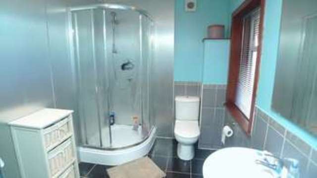  Image of 3 bedroom Flat for sale in Harcourt Road Kirkcaldy KY2 at Harcourt Road  Kirkcaldy, KY2 5HF