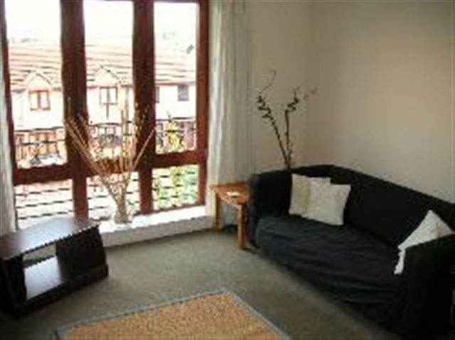  Image of 1 bedroom Flat to rent in Hawkhill Edinburgh EH7 at Lochend Edinburgh Edinburgh, EH7 6LA
