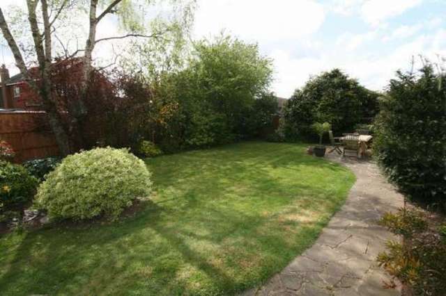  Image of 4 bedroom Detached house for sale in Castle Hill Road Totternhoe Dunstable LU6 at Totternhoe Beds Church End, LU6 1RG