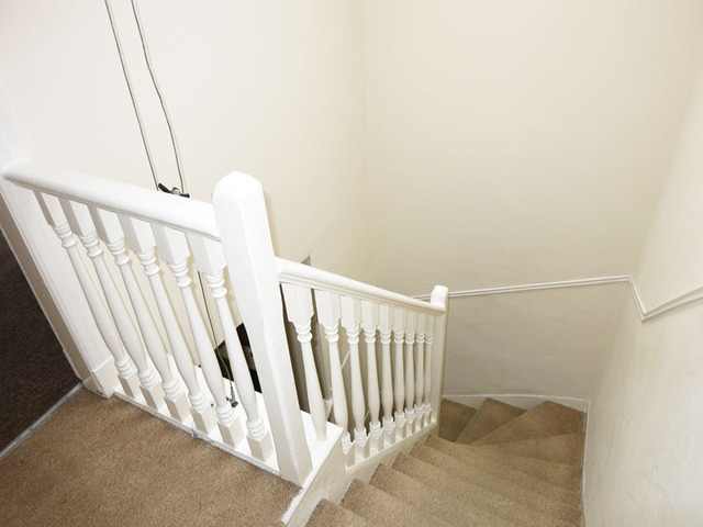  Image of 2 bedroom Flat to rent in Hermand Terrace Edinburgh EH11 at Shandon Edinburgh Edinburgh, EH11 1QZ