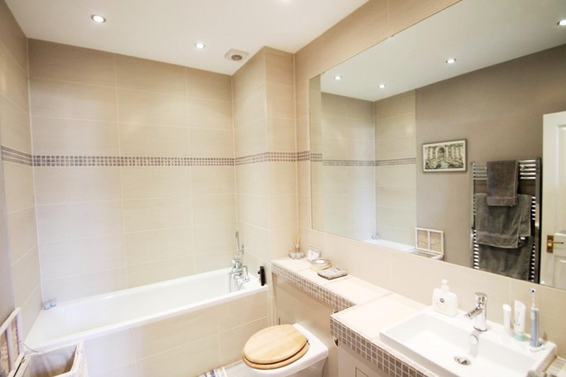  Image of 2 bedroom Apartment to rent in Highfield Lane Tyttenhanger St. Albans AL4 at Highfield Lane  Tyttenhanger, AL4 0LE