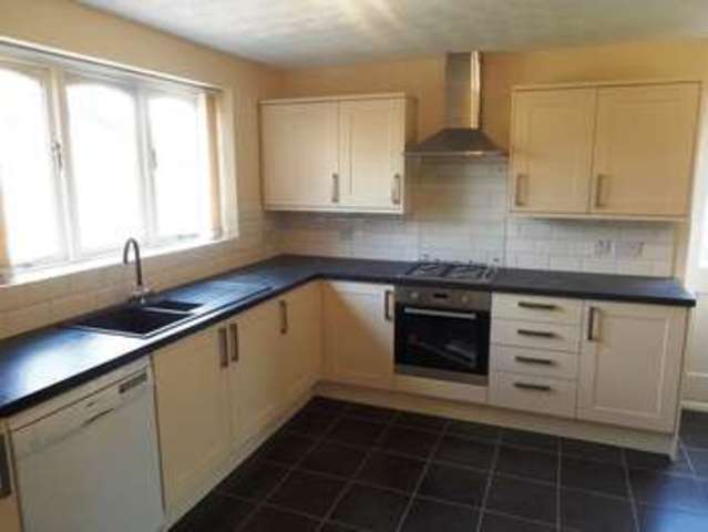  Image of 4 bedroom Detached house to rent in Honeysuckle Drive Abbeymead Gloucester GL4 at Honeysuckle Drive Abbeymead Gloucester, GL4 4DU