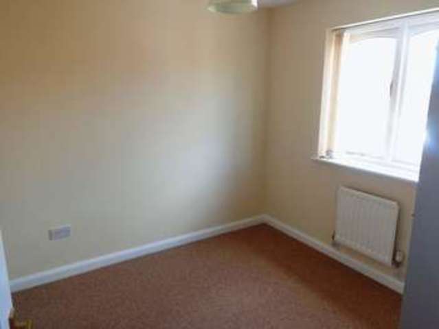  Image of 4 bedroom Detached house to rent in Honeysuckle Drive Abbeymead Gloucester GL4 at Honeysuckle Drive Abbeymead Gloucester, GL4 4DU