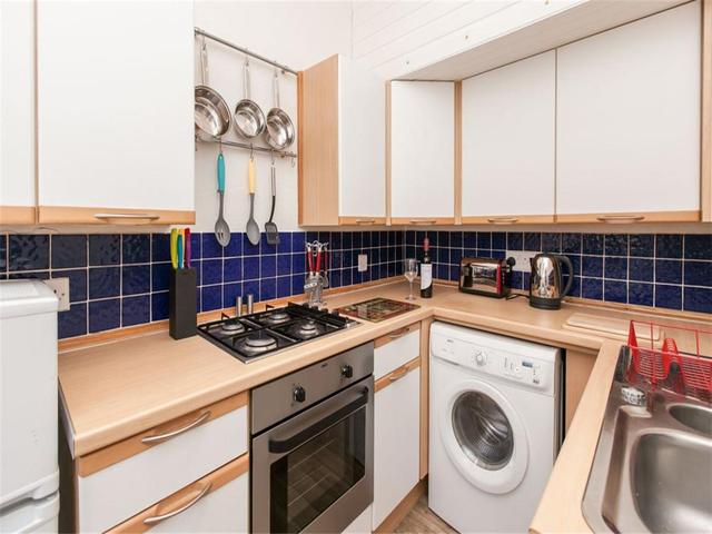  Image of 1 bedroom Flat to rent in Hugh Miller Place Edinburgh EH3 at Stockbridge Edinburgh Edinburgh, EH3 5JG