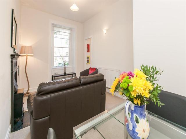  Image of 1 bedroom Flat to rent in Hugh Miller Place Edinburgh EH3 at Stockbridge Edinburgh Edinburgh, EH3 5JG