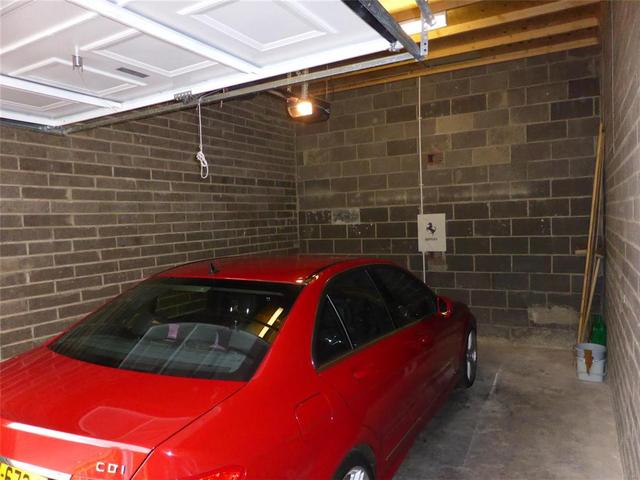  Image of 3 bedroom Flat to rent in Hughenden Lane Glasgow G12 at West End Glasgow Glasgow, G12 9XU