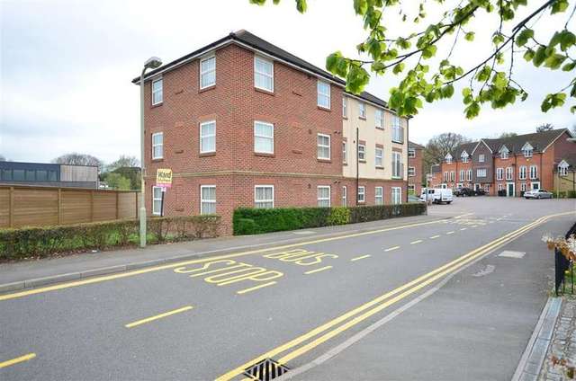 Image of 2 bedroom Flat for sale in Hurst Road Kennington Ashford TN24 at Kennington Ashford Ashford, TN24 9RR
