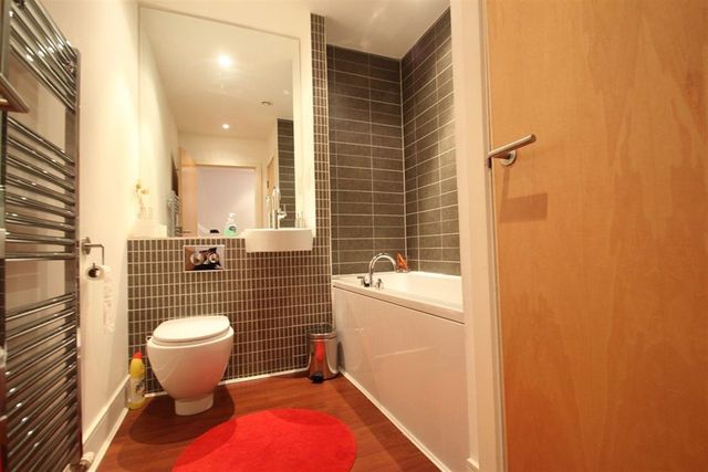  Image of 2 bedroom Flat to rent in Miller Street Glasgow G1 at Merchant City Glasgow Glasgow, G1 1DT
