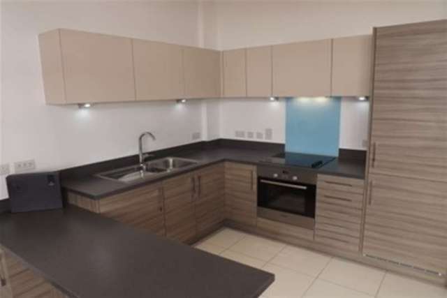  Image of 1 bedroom Flat to rent in Millennium Promenade Bristol BS1 at Bristol, BS1 5SW