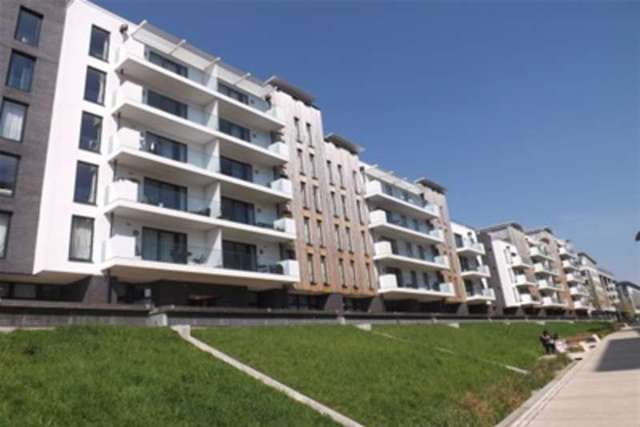  Image of 1 bedroom Flat to rent in Millennium Promenade Bristol BS1 at Bristol, BS1 5SW