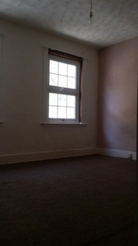  Image of 2 bedroom Terraced house to rent in Jedburgh Road London E13 at JEDBURGH ROAD  PLAISTOW, E13 9LG