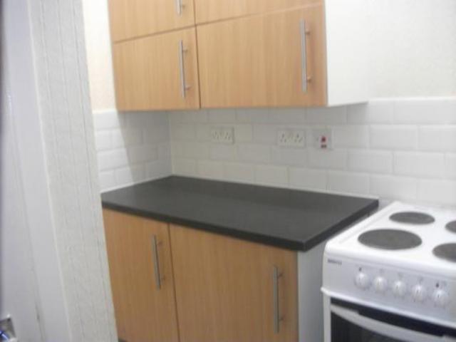  Image of 2 bedroom Flat to rent in Kilmarnock Road Glasgow G43 at Shawlands Glasgow Glasgow, G43 1TX