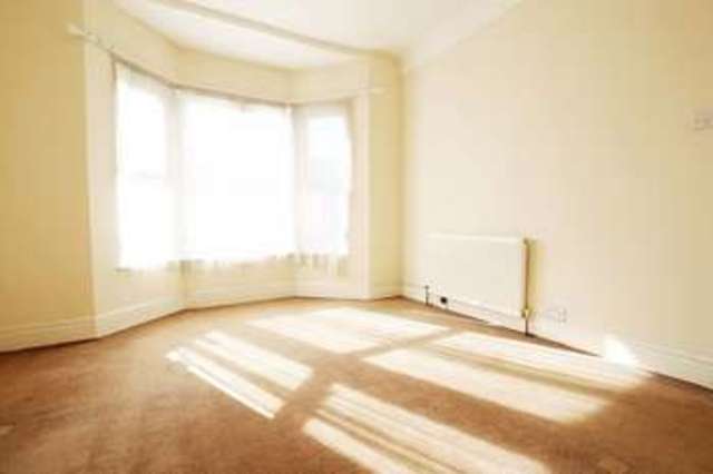  Image of 3 bedroom Terraced house for sale in Kingsdale Road Mossley Hill Liverpool L18 at Kingsdale Road  Liverpool, L18 1LD