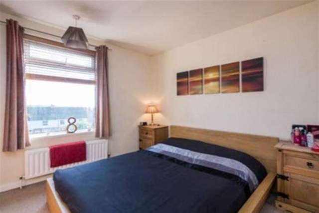 Image of 4 bedroom Detached house to rent in Kingsway Ilkeston DE7 at Ilkeston, DE7 4DG