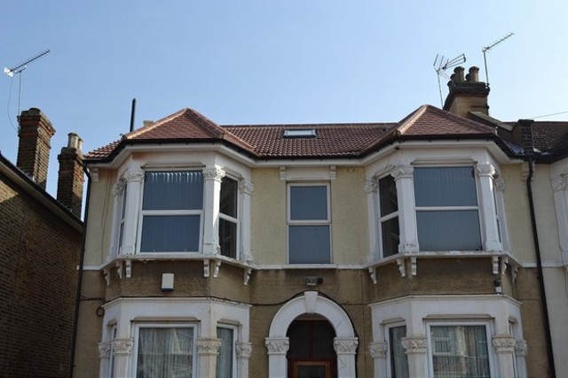  Image of 3 bedroom Flat to rent in Kingswood Road Seven Kings Ilford IG3 at Kingswood Road  Goodmayes, IG3 8UE