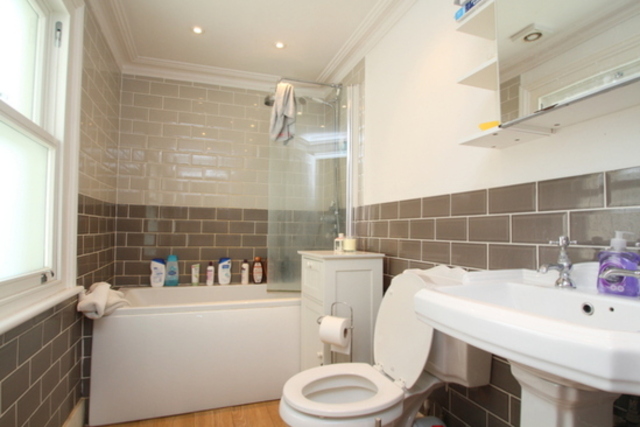  Image of 3 bedroom End of Terrace to rent in Kitcat Terrace London E3 at Kitcat Terrrace  London, E3 2SA